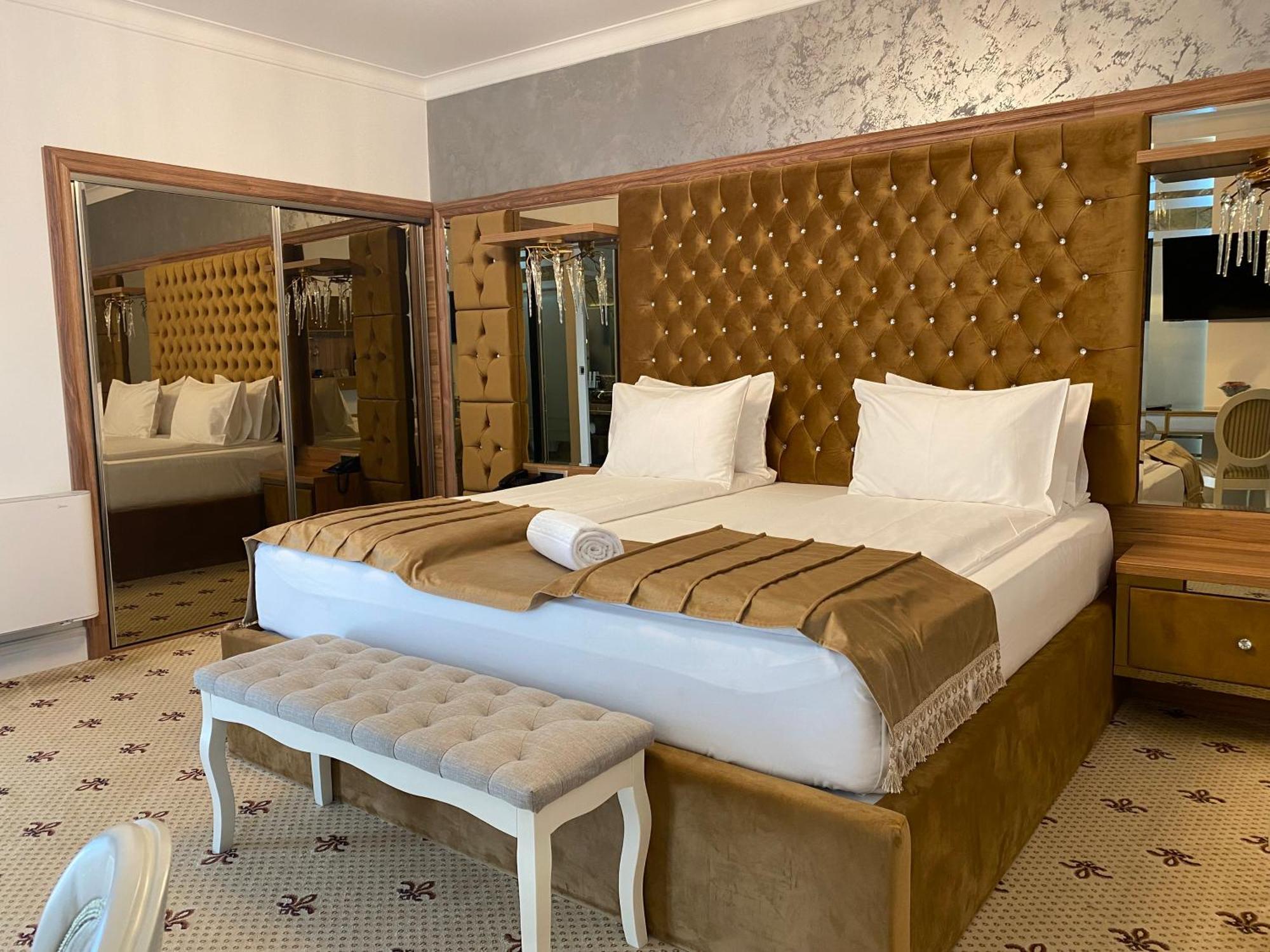 Imperial One Luxury Boutique Villa *